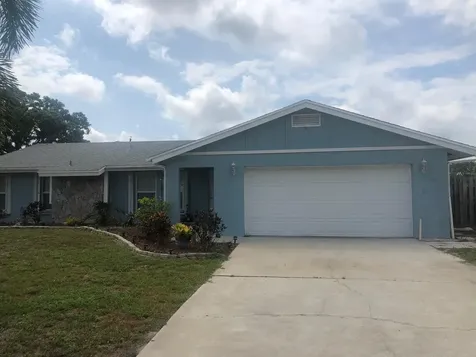 372 SE Tranquilla Avenue Port St Lucie FL 34983
