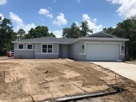 1398 SW Babcock Avenue Port St Lucie FL 34953
