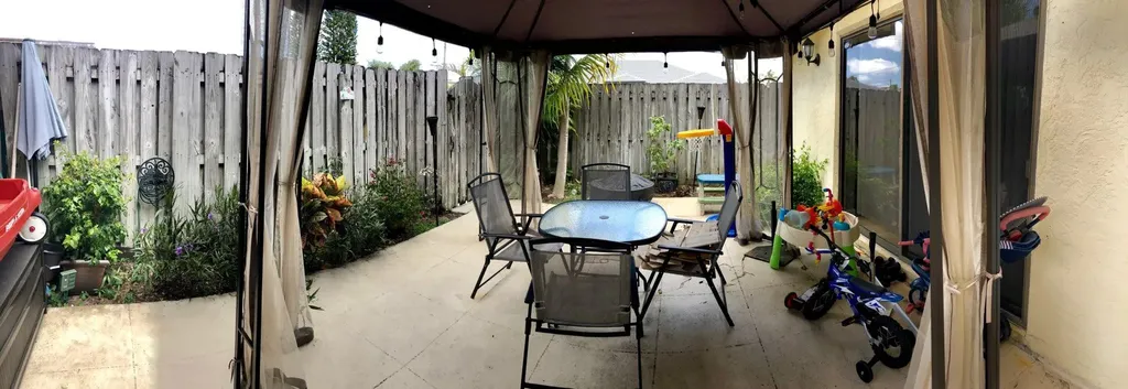 407 Arabian Road Palm Springs FL 33461