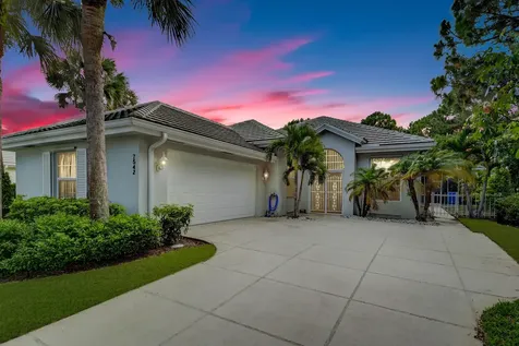 7542 SE Fiddlewood Lane Hobe Sound FL 33455