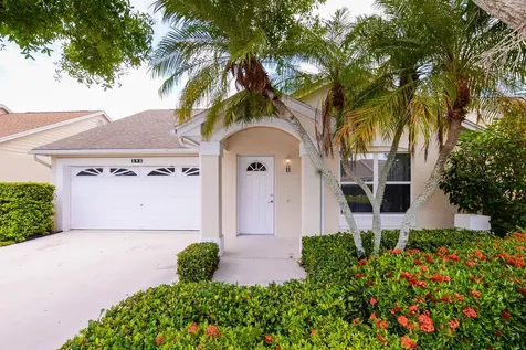 392 NW Sherry Lane Port St Lucie FL 34986
