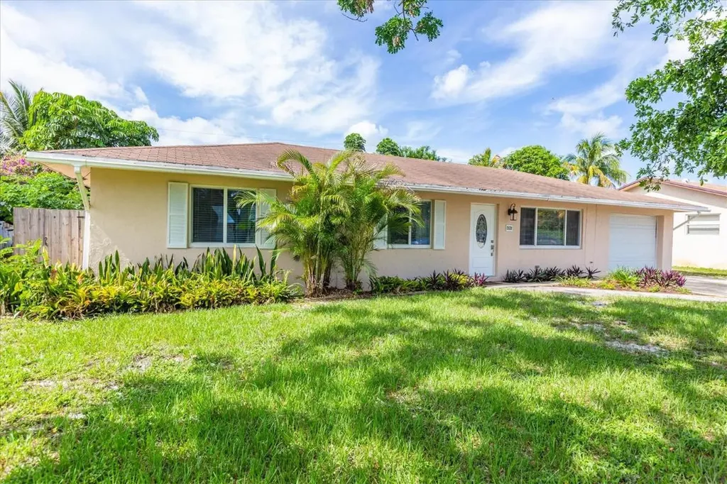 2828 Worcester Road Lake Worth FL 33462