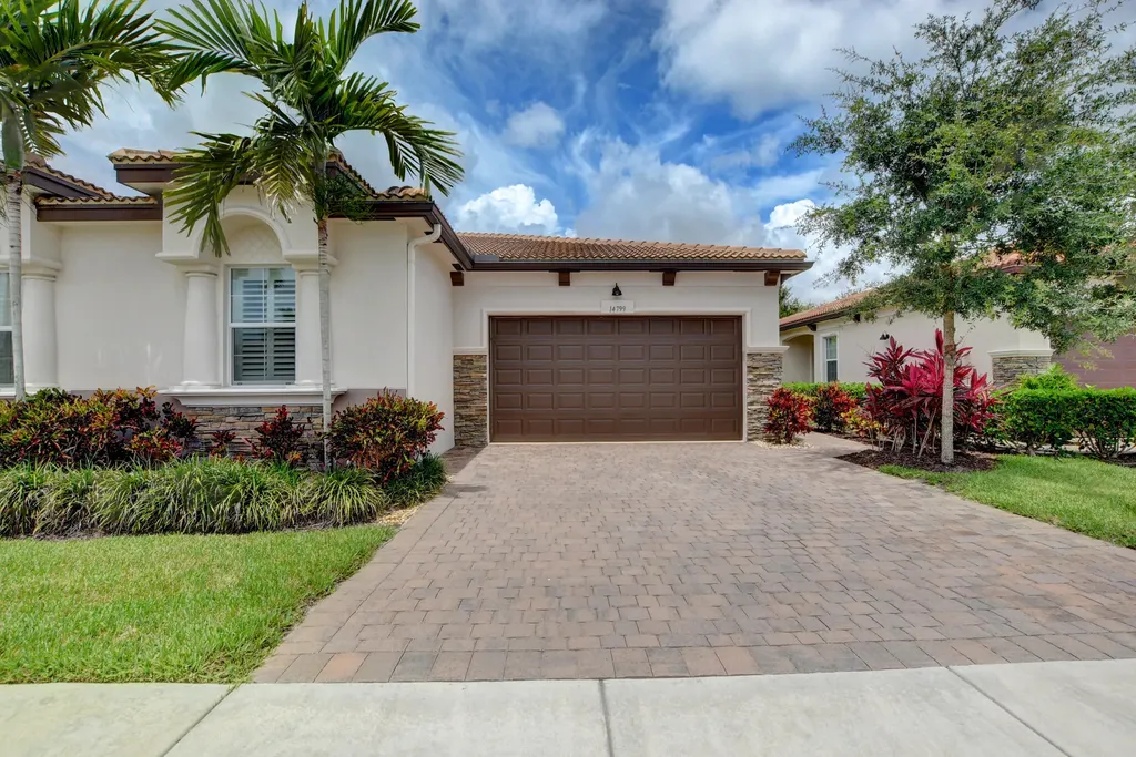 14799 Amerina Way Delray Beach FL 33446