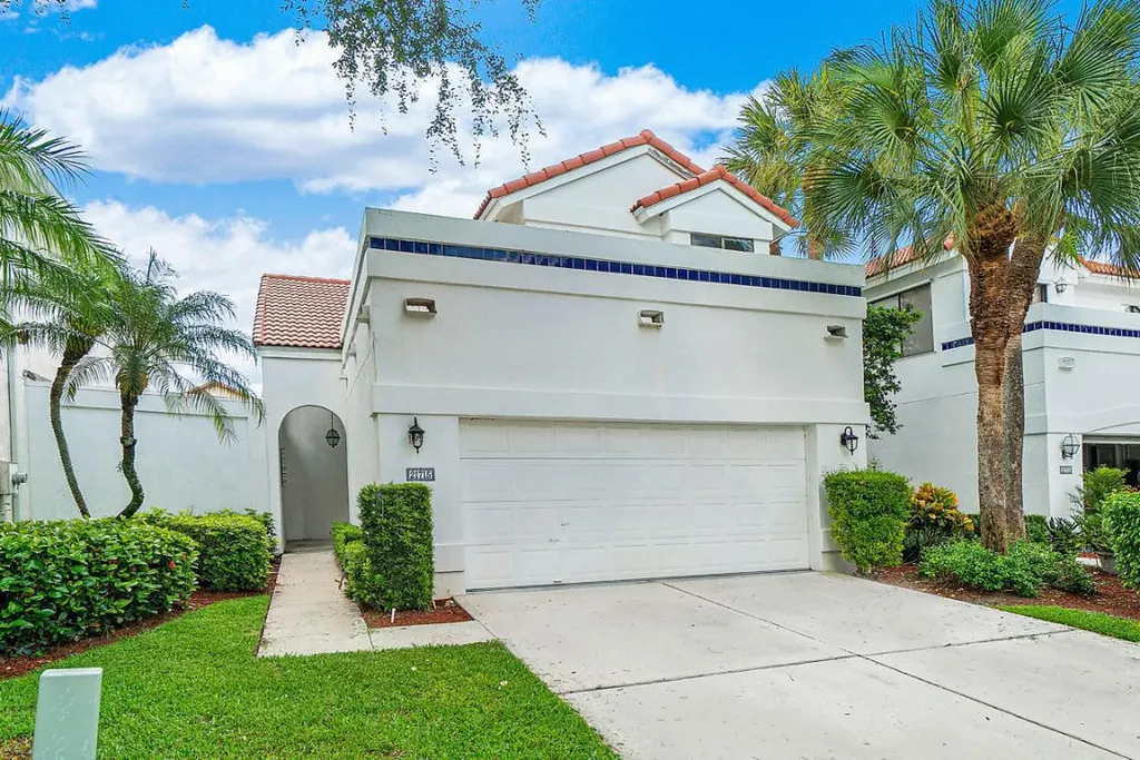 21715 Cromwell Circle Boca Raton FL 33486