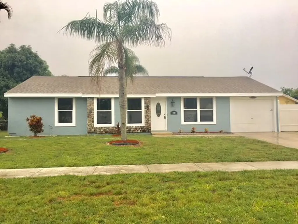 1431 Donwoods Lane Royal Palm Beach FL 33411