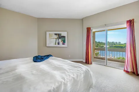 931 Palm Trail Delray Beach FL 33483