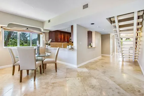 931 Palm Trail Delray Beach FL 33483