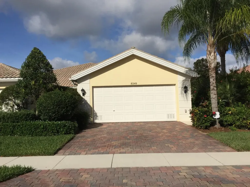 8349 Saint Johns Court Wellington FL 33414