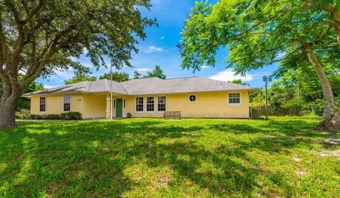 2248 Granville Street NE Palm Bay FL 32907