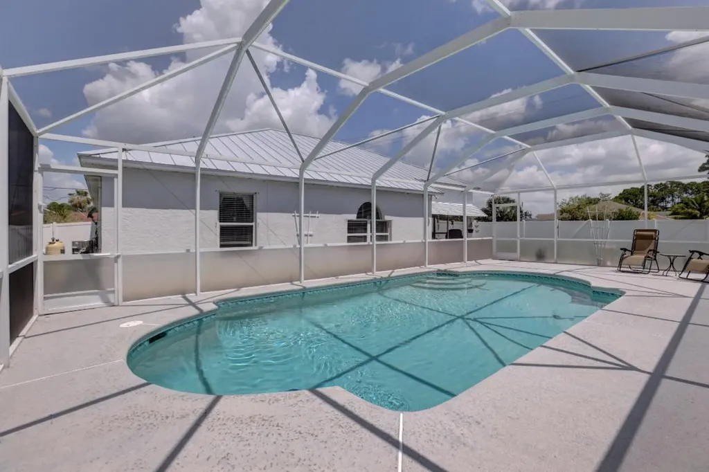 1701 SE Fairfield Street Port St Lucie FL 34983