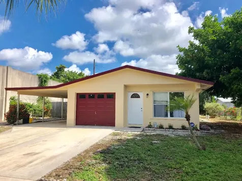 1445 W Hardee Street Lantana FL 33462