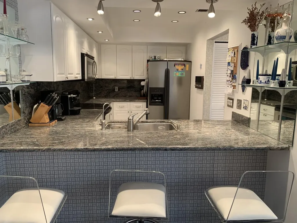 21948 Palmetto Circle N Boca Raton FL 33433