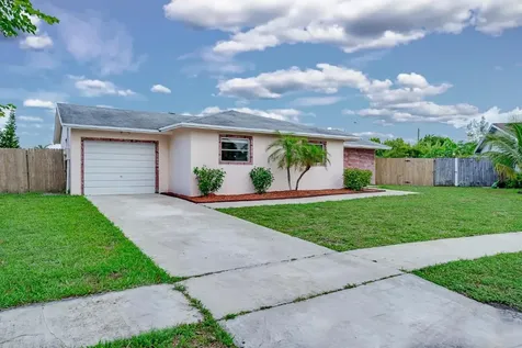 10806 Winding Creek Way Boca Raton FL 33428