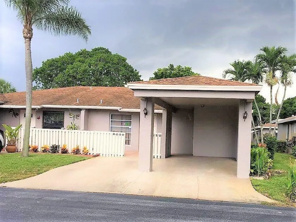 6791 Moonlit Drive Delray Beach FL 33446