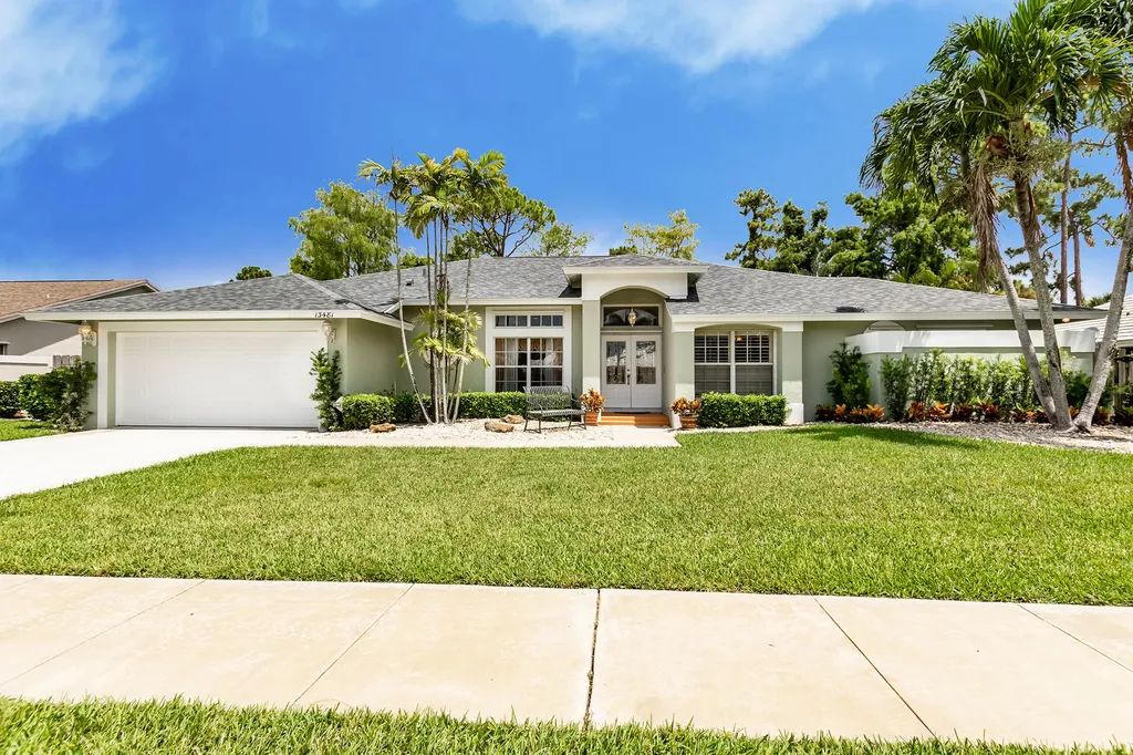 13481 Brixham Street Wellington FL 33414