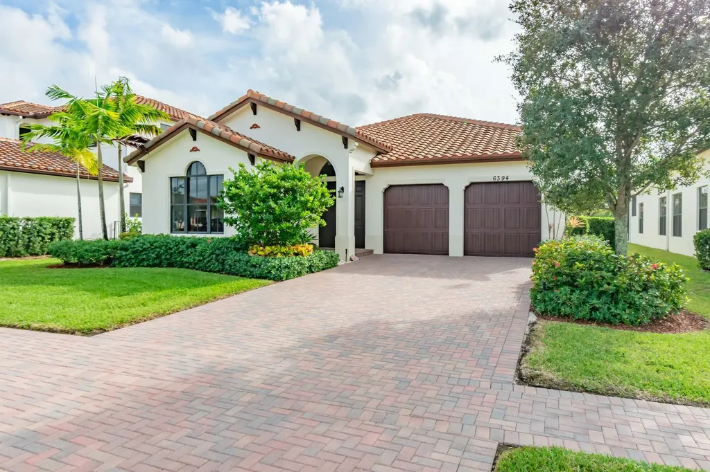 6394 Vireo Court Lake Worth FL 33463