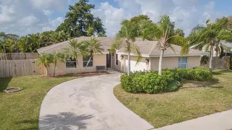 17711 Foxwood Way Boca Raton FL 33487