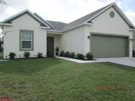 702 SW Andrew Road Port St Lucie FL 34953