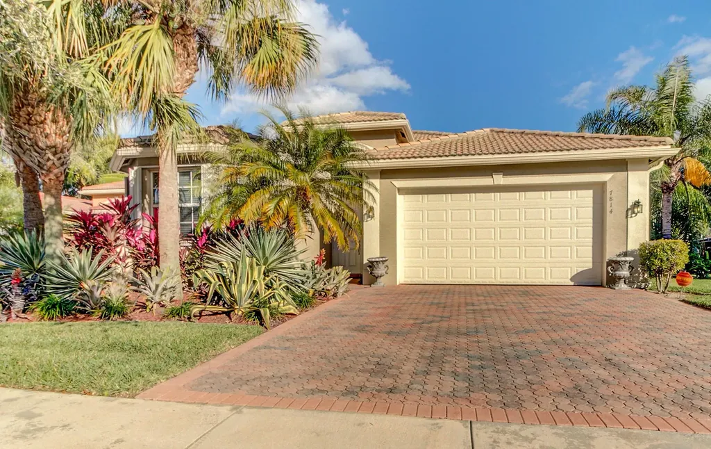 7814 Bonita Villa Bay Lake Worth FL 33467