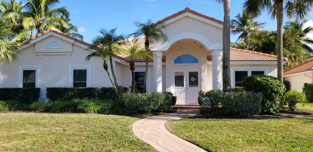970 Old Oak Court Wellington FL 33414
