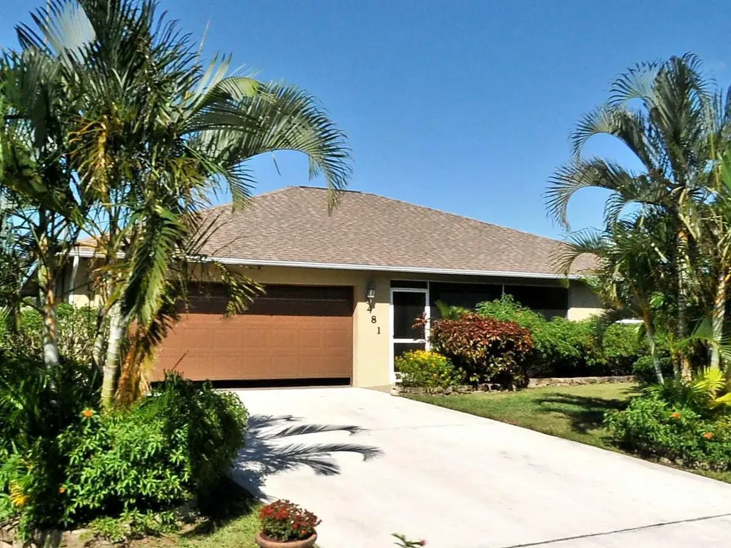 481 SW Dairy Road Port St Lucie FL 34953