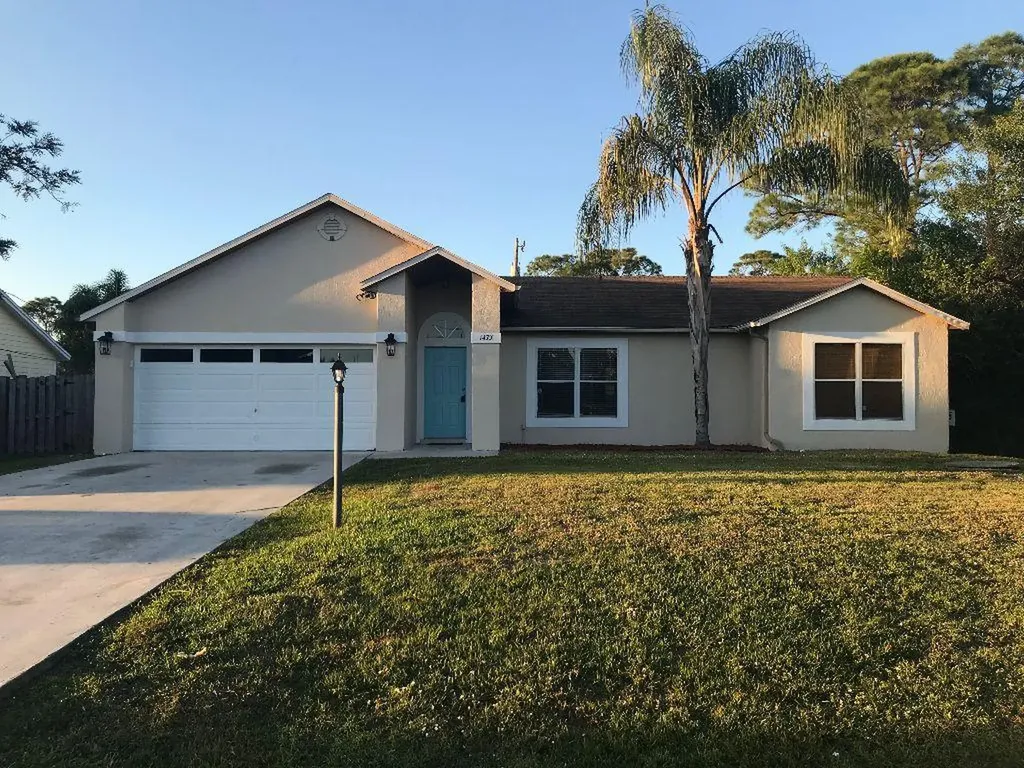 1473 SW Bartell Avenue Port St Lucie FL 34953