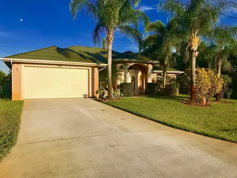 3260 SE West Snow Road Port St Lucie FL 34984