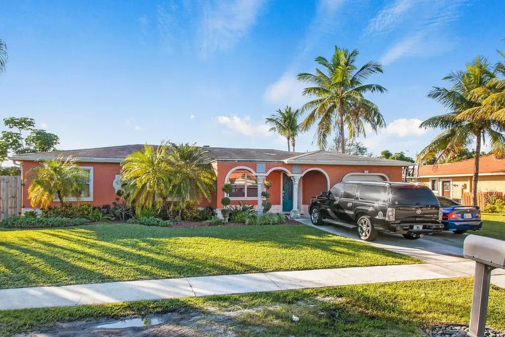 22045 Aquila Street Boca Raton FL 33428