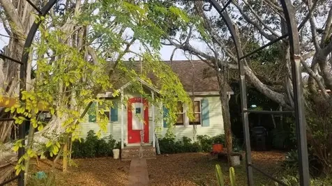 406 N J Street Lake Worth Beach FL 33460
