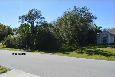 1986 SW Beard Street Port St Lucie FL 34953