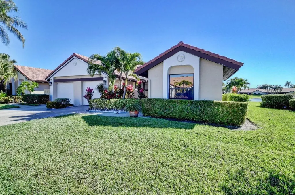 8176 Waterline Drive Boynton Beach FL 33472