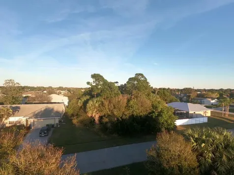 2081 SE Mary Terrace Port St Lucie FL 34952