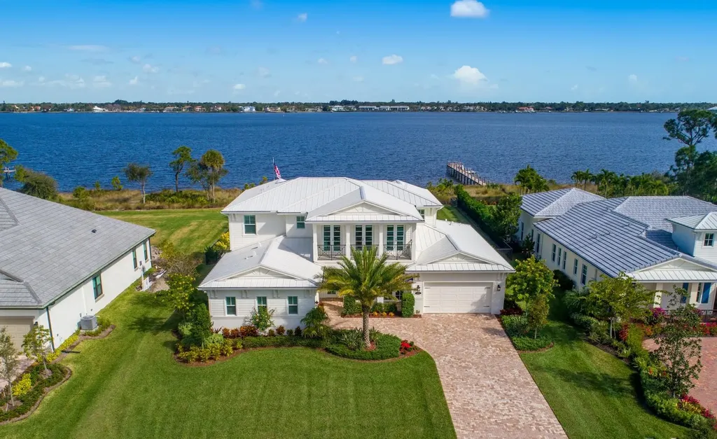 3062 NW Radcliffe Way Palm City FL 34990