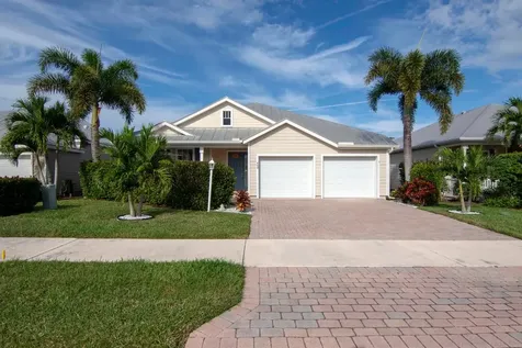 444 NE Leaping Frog Way Port St Lucie FL 34983
