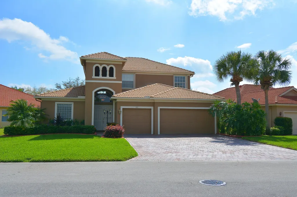405 NW Sheffield Circle Port St Lucie FL 34983