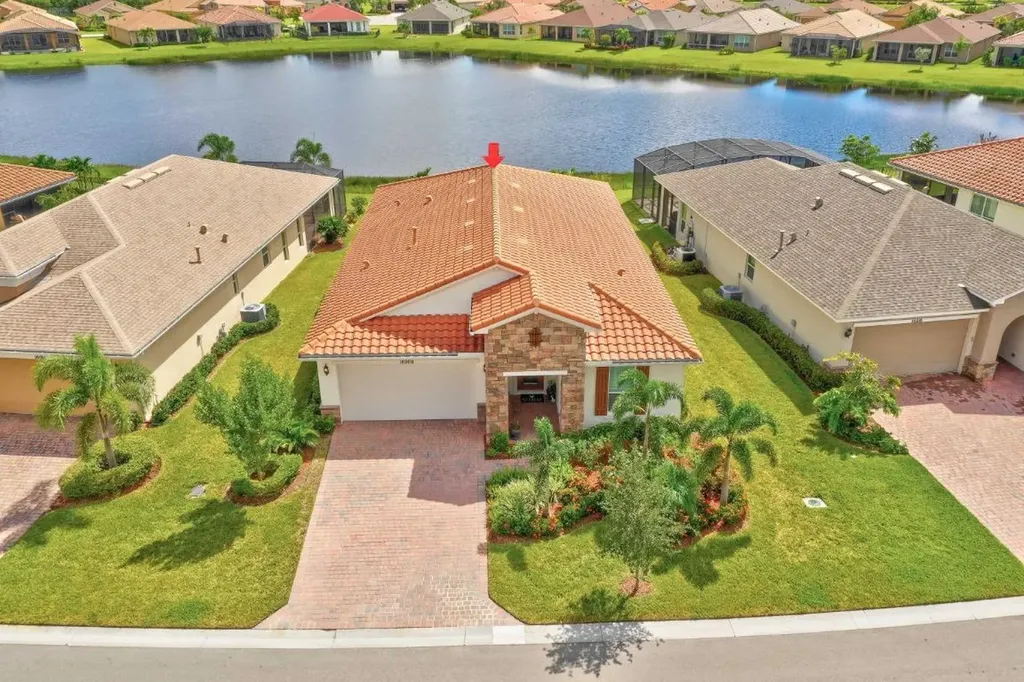 10200 SW Yellowwood Avenue Port St Lucie FL 34987