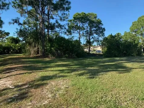 5331 NW South Crisona Circle Port St Lucie FL 34986