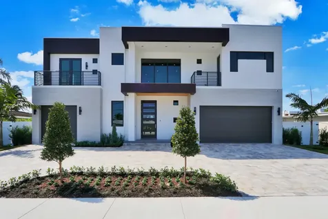 784 NE 70th Street Boca Raton FL 33487