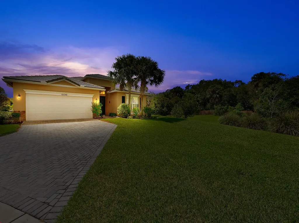 10599 SW Southgate Court Port St Lucie FL 34987