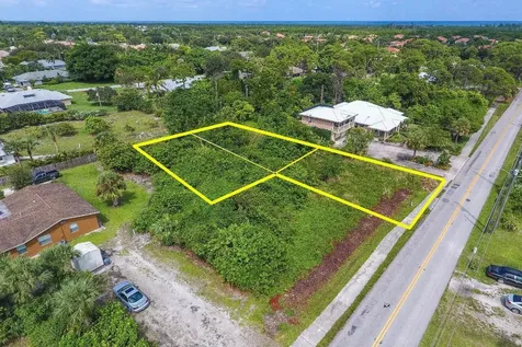 8533 SE Pettway Street Hobe Sound FL 33455