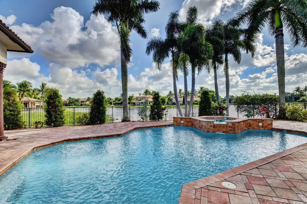 17730 Middlebrook Way Boca Raton FL 33496