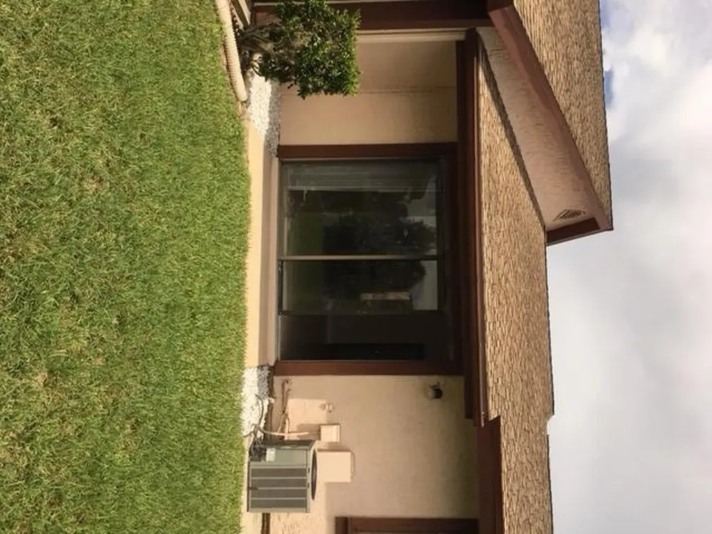 1514 SE Talbrook Court Port St Lucie FL 34952
