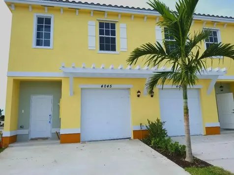 1001 NW 41st Avenue Lauderhill FL 33313