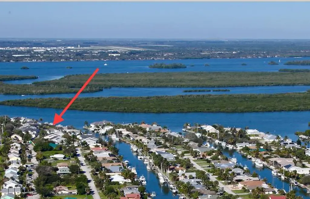 2516 Harbour Cove Drive Hutchinson Island FL 34949