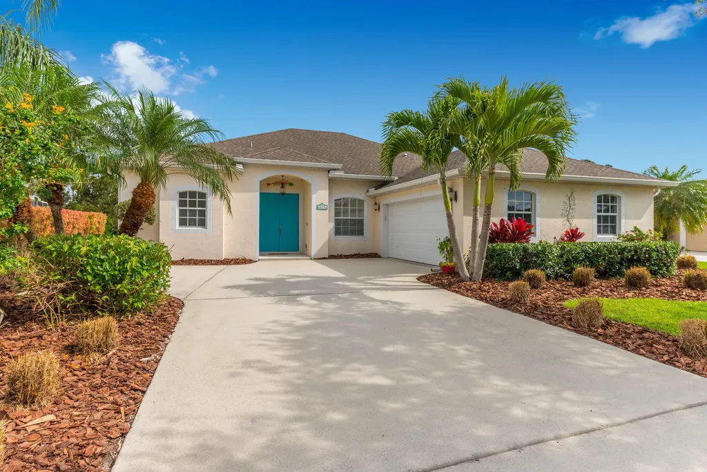479 NW Sunflower Place Jensen Beach FL 34957