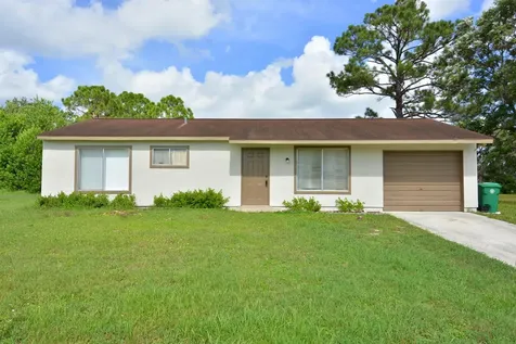 332 SW Cherryhill Road Port St Lucie FL 34953