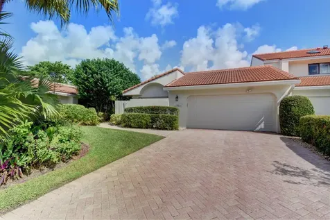 7413 Bondsberry Court Boca Raton FL 33434