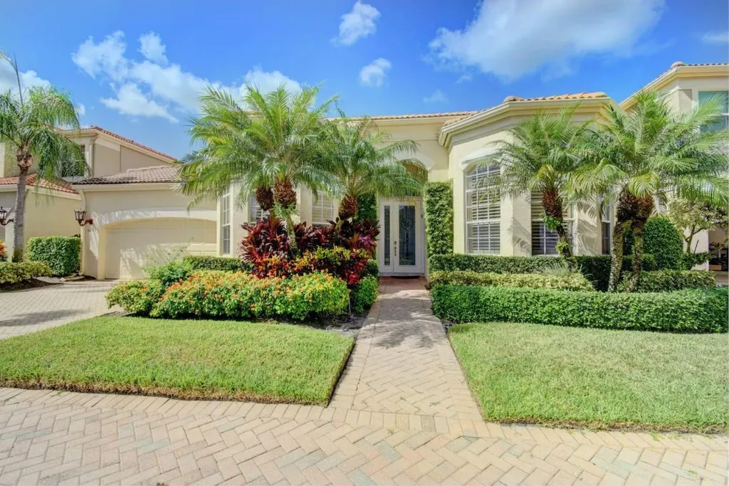 6053 NW 42nd Way Boca Raton FL 33496