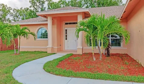 376 SW Tulip Boulevard Port St Lucie FL 34953