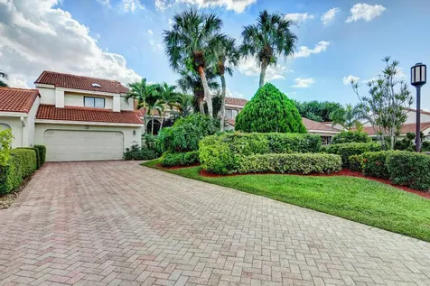 7356 Woodmont Court Boca Raton FL 33434